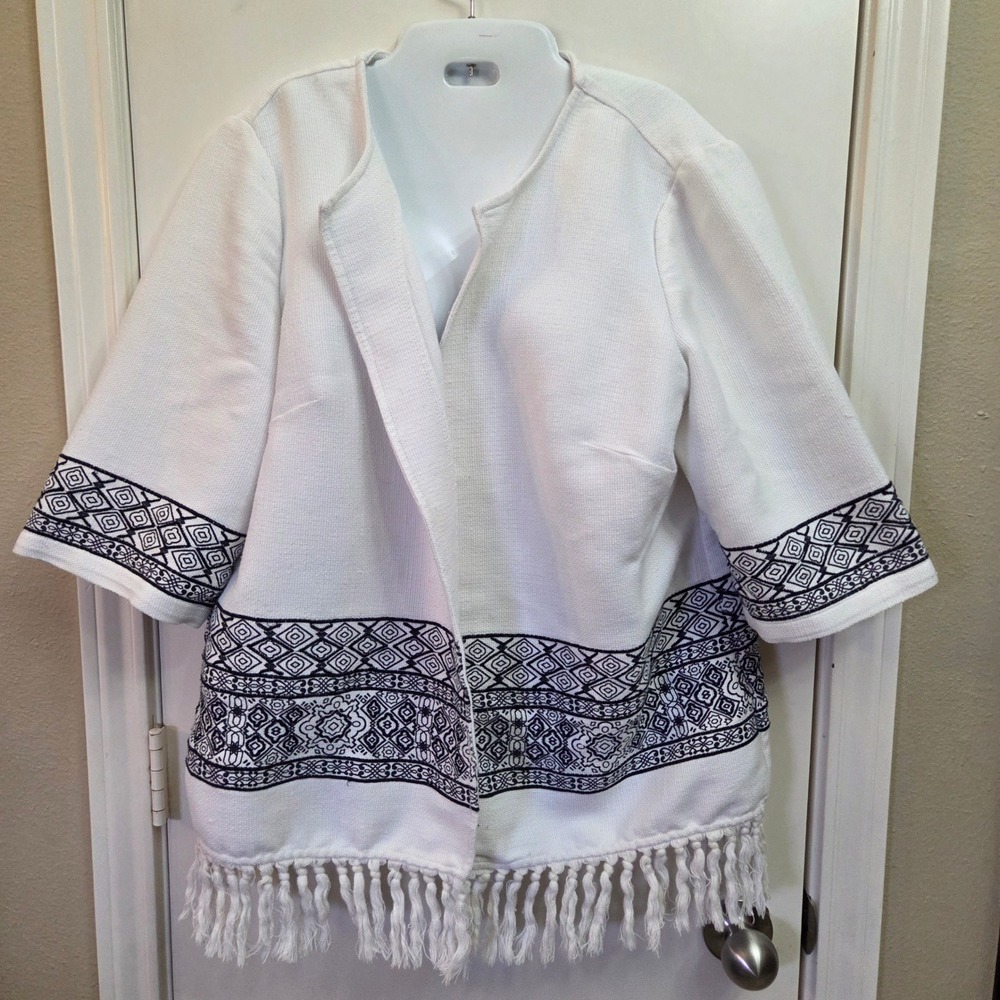 Chicos Size 3 White Navy Blue Geometric Embroidered Fringe Kimono Jacket XL 16